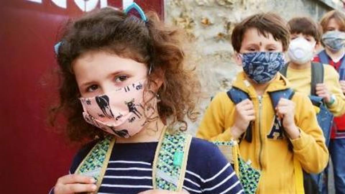 Με αντιδράσεις και ανησυχία ανοίγουν σταδιακά τα σχολεία σε όλη την Ευρώπη
